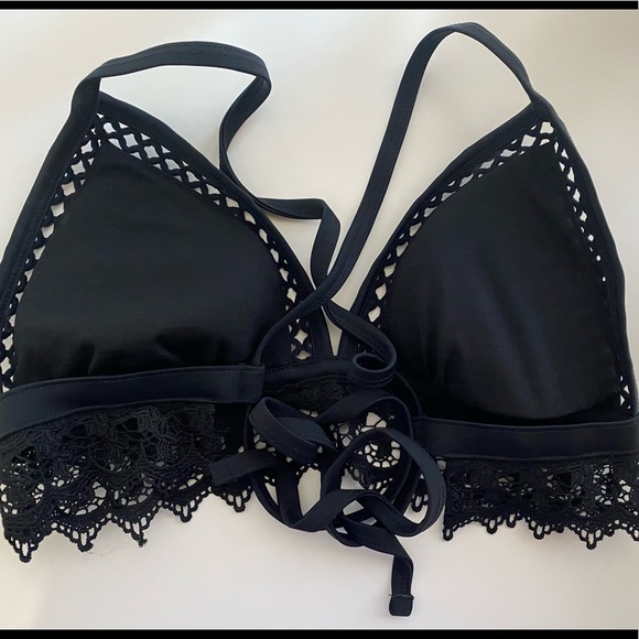 Black Triangle Tie Bikini Top with Lace Detailing - Picture 2 of 2